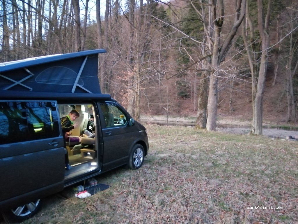 (749 01) Staré Těchanovice - — foto