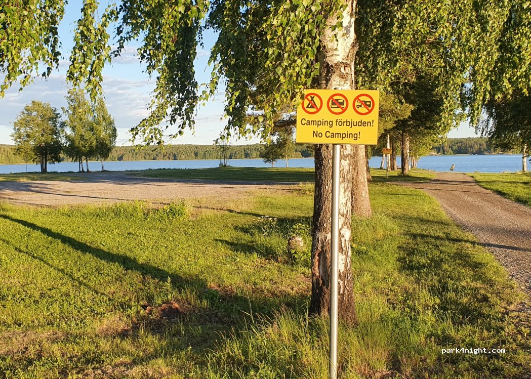 (664 95) Borgvik - 1 Rallvägen — foto
