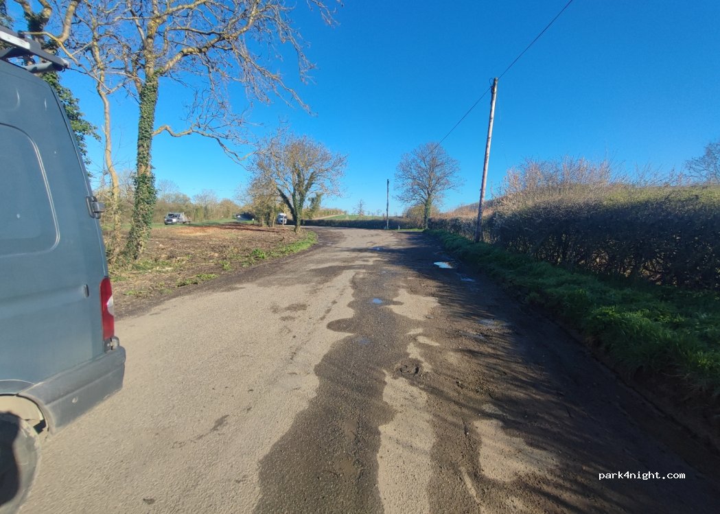 (CV35 0HQ) Gaydon - B4100 — foto 3