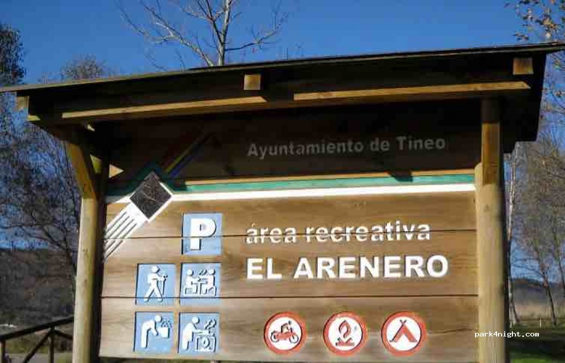 (33877) Tineo - Unnamed Road — foto