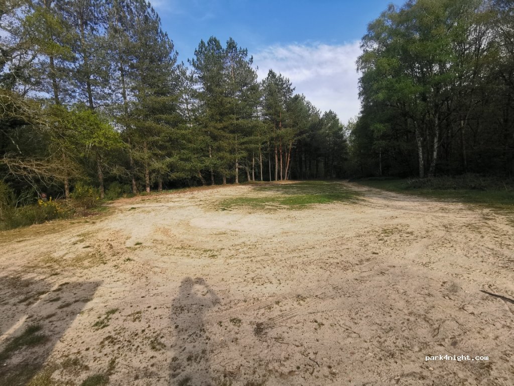 (78610) Auffargis - Route du Chêne aux Loups — foto