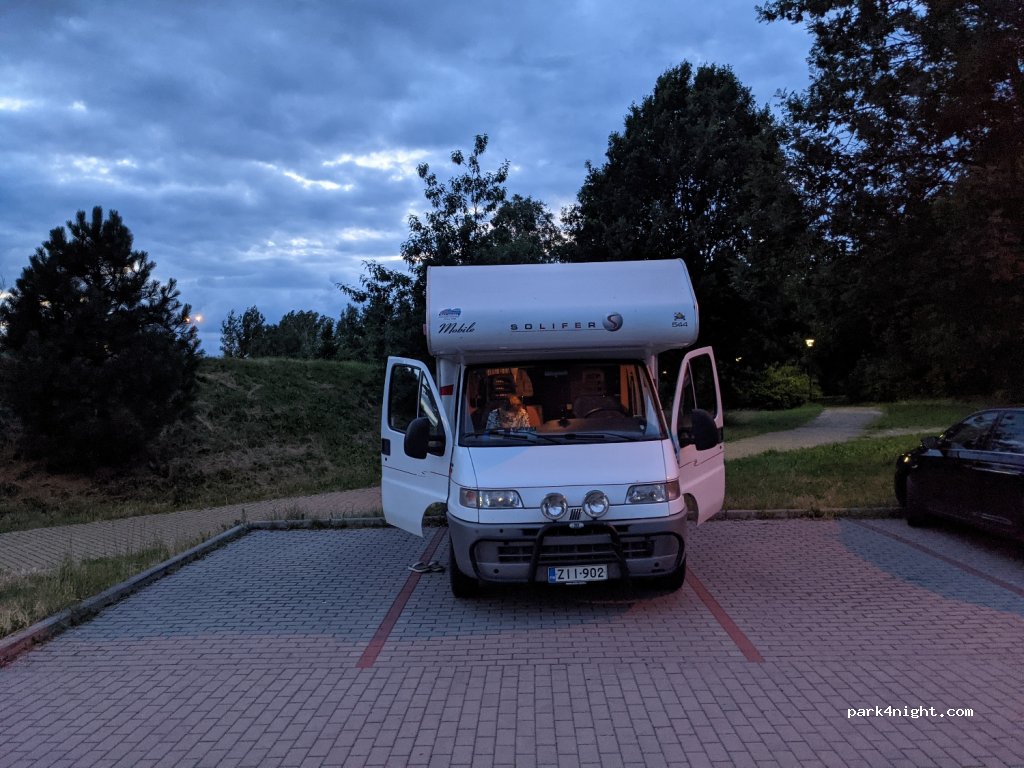 (710 00) Slezská Ostrava - 23 Podzámčí — foto 2