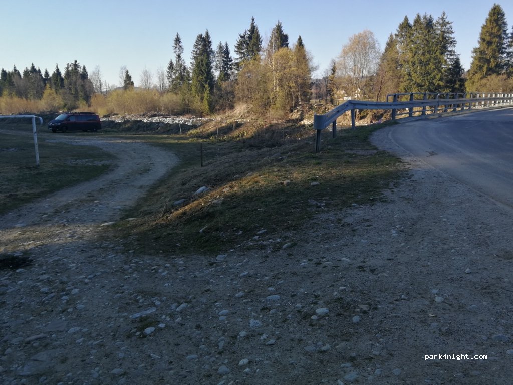 (34-532) Brzegi - Halna — foto