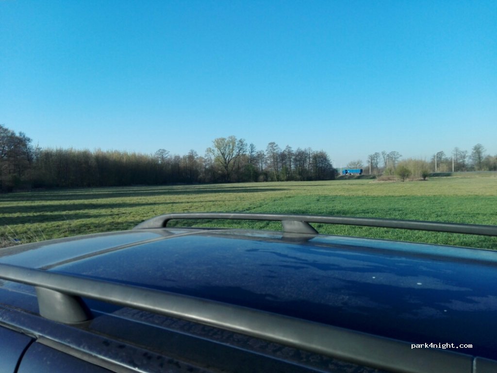 (27-400) Ostrowiec Świętokrzyski - 41 Samsonowicza — foto 2