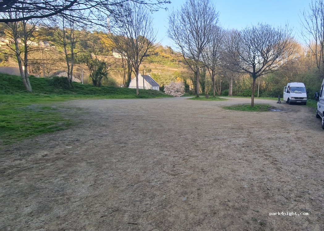 (22000) Saint-Brieuc - 40 Rue du Moulin à Papier — foto 2
