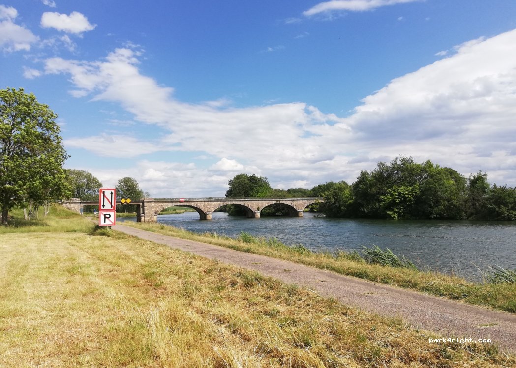 (70360) Rupt-sur-Saône - D199 — foto 3