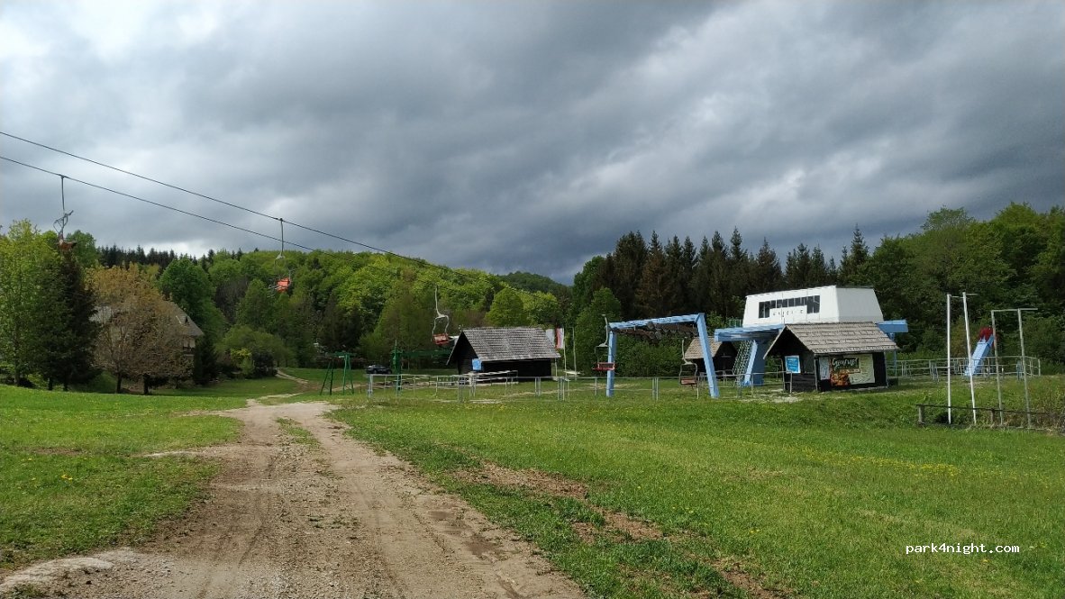 (8333) Komarna vas - 152 Komarna vas — foto 3