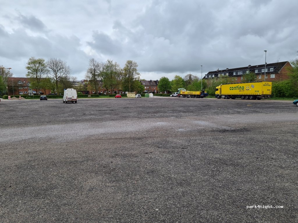 (25813) Husum - 23 Adolf-Brütt-Straße — foto