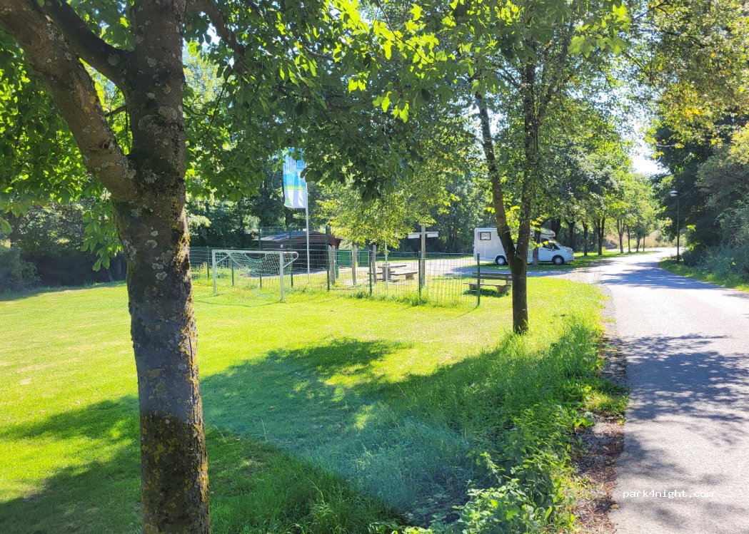 (58802) Balve - 8 Glashüttenweg — foto 4