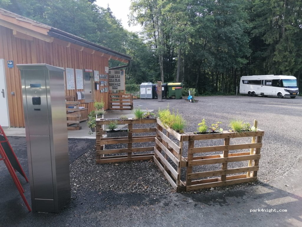 Rast-Parkplatz Velden am Wörthersee — foto 5