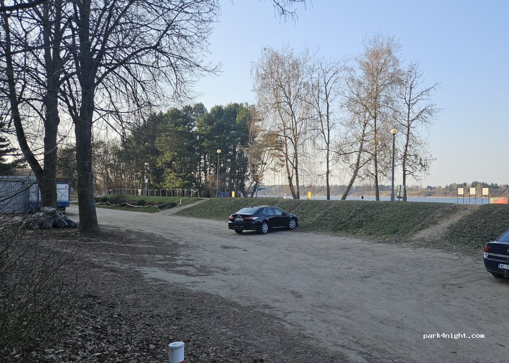 (05-135) Wieliszew - Unnamed Road — foto