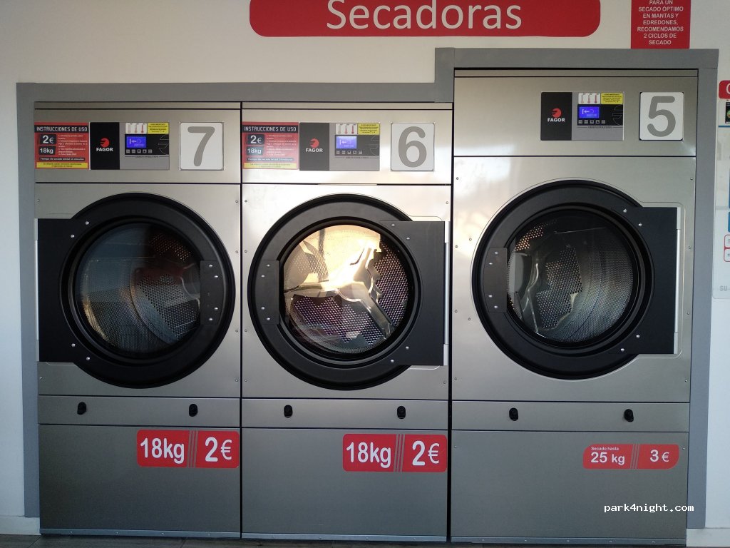 (06800) Mérida - 28 Avenida Extremadura — foto