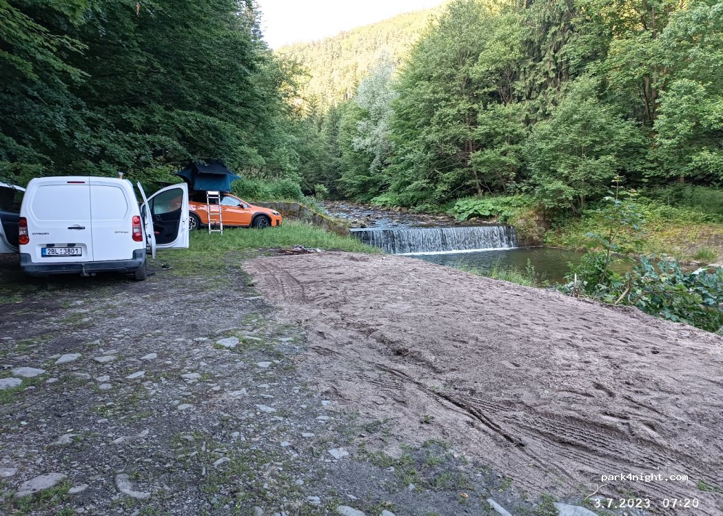 (739 12) Čeladná - 48312 — foto 3