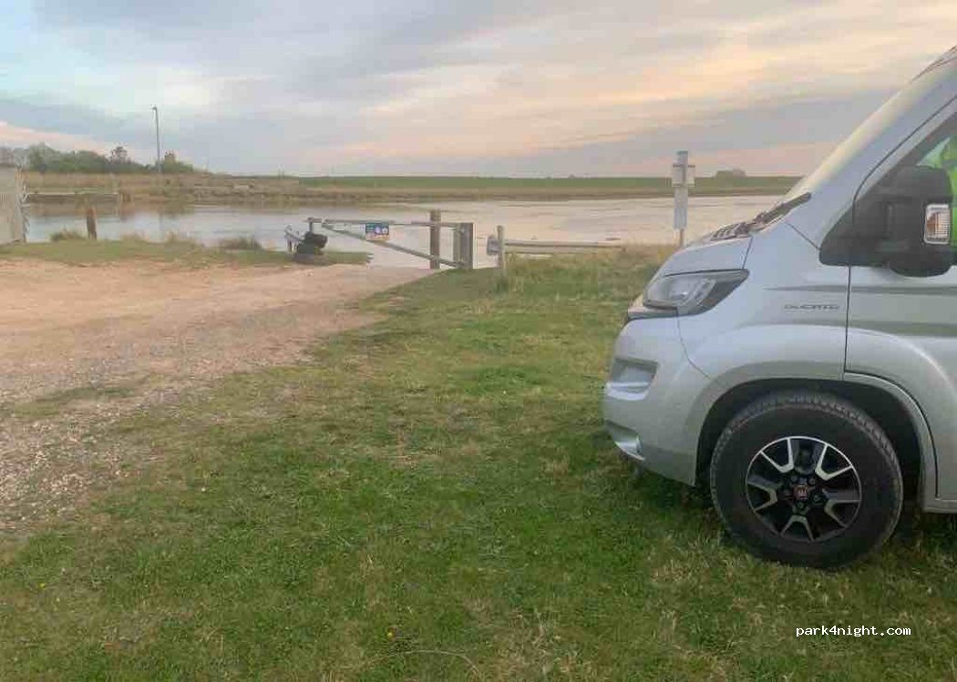 (PE20 2DD)  - Surfleet Bank — foto