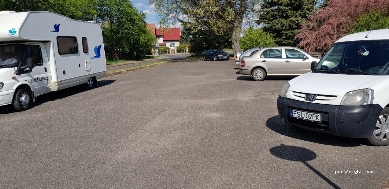 (69-220) Ośno Lubuskie - 11 Kolejowa — foto