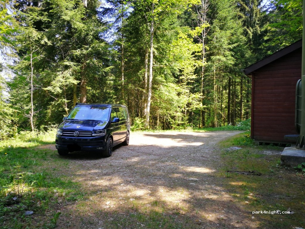 (2108) Val-de-Travers - Chemin de la Nouvelle Censière — foto
