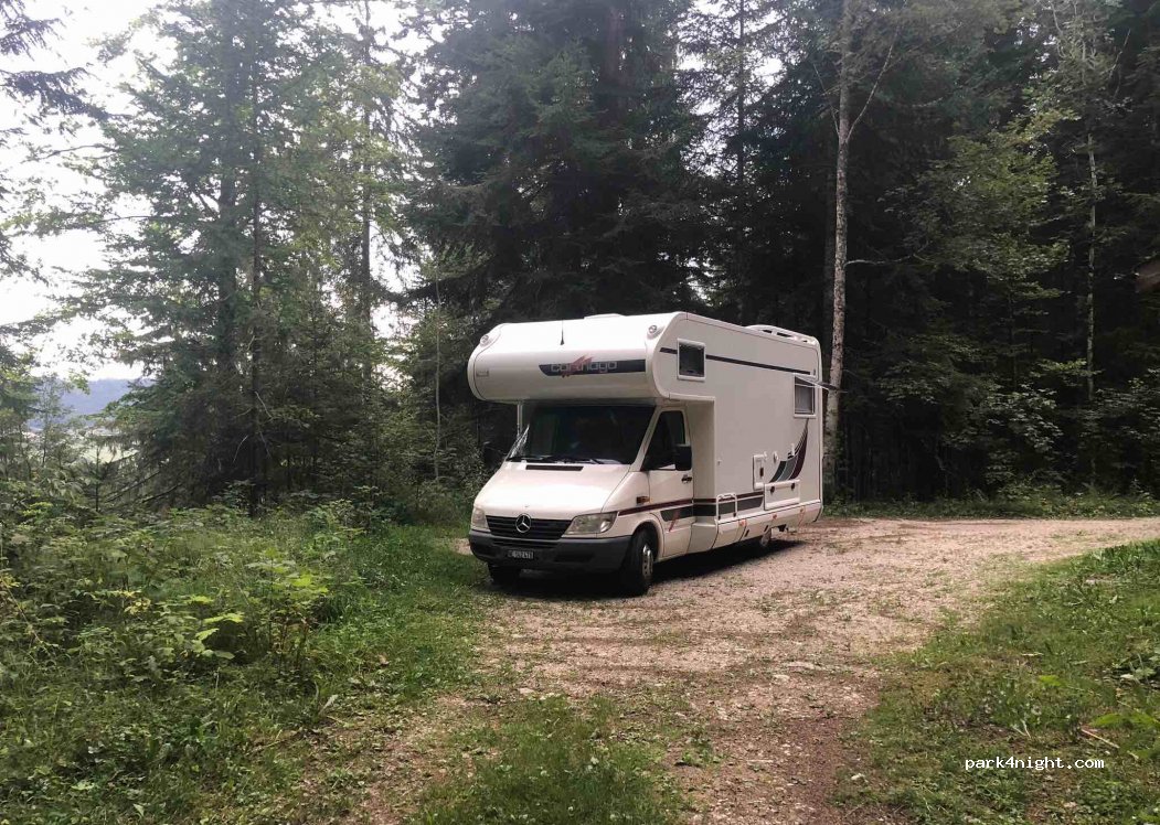 (2108) Val-de-Travers - Chemin de la Nouvelle Censière — foto 3