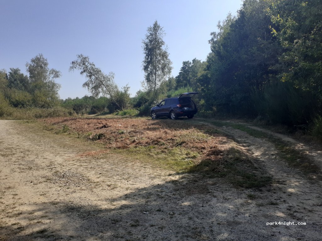 (64460) Ponson-Dessus - Unnamed Road — foto