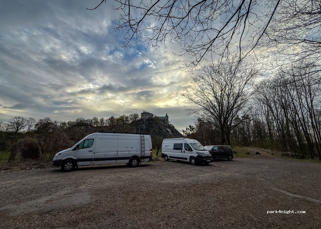(533 52) Ráby - Unnamed Road — foto 5