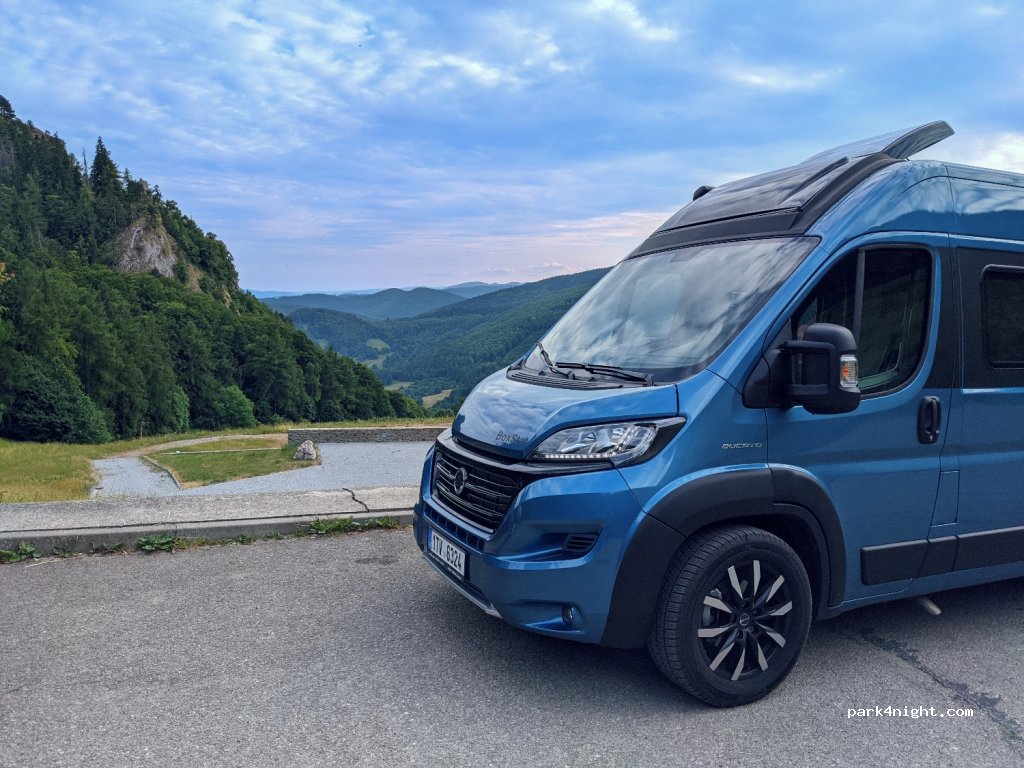 (018 52) Vršatské Podhradie - — foto 2