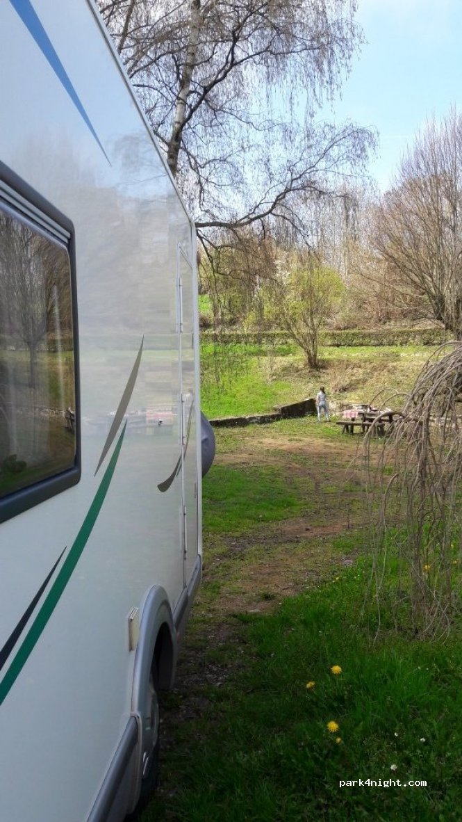 (69610) Haute-Rivoire - D71 — foto 3