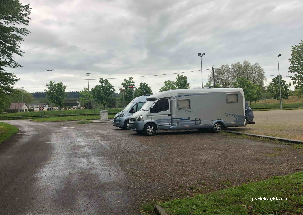 (70170) Port-sur-Saône - 14 Quai du Canal — foto 3