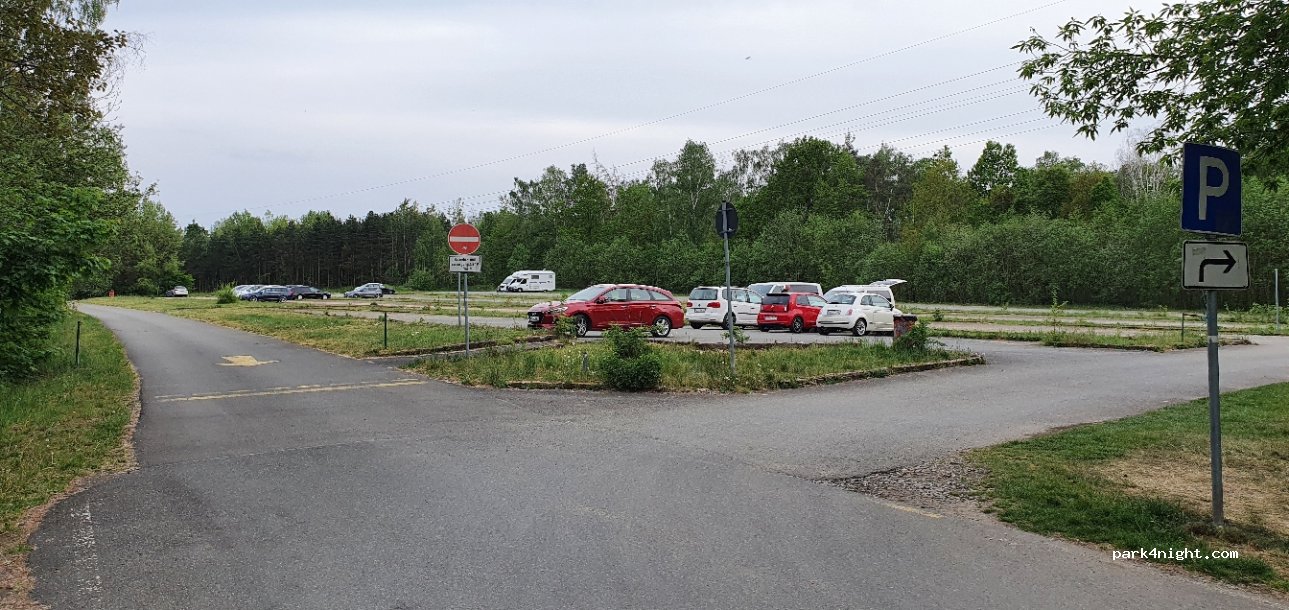 (04610) Meuselwitz - Unnamed Road — foto