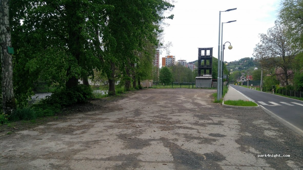 (468 22) Železný Brod - Nábřeží Obránců míru — foto