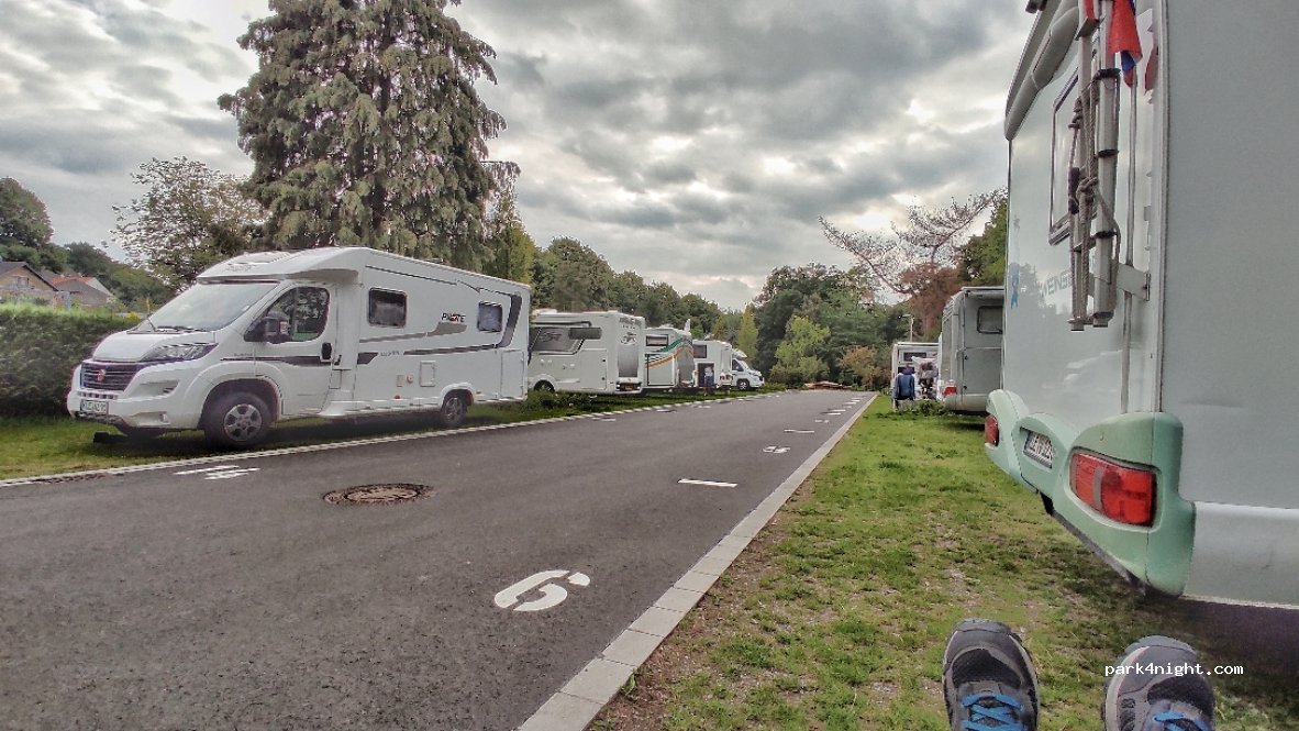 (46446) Emmerich am Rhein - 3 Luitgardisstraße — foto 2