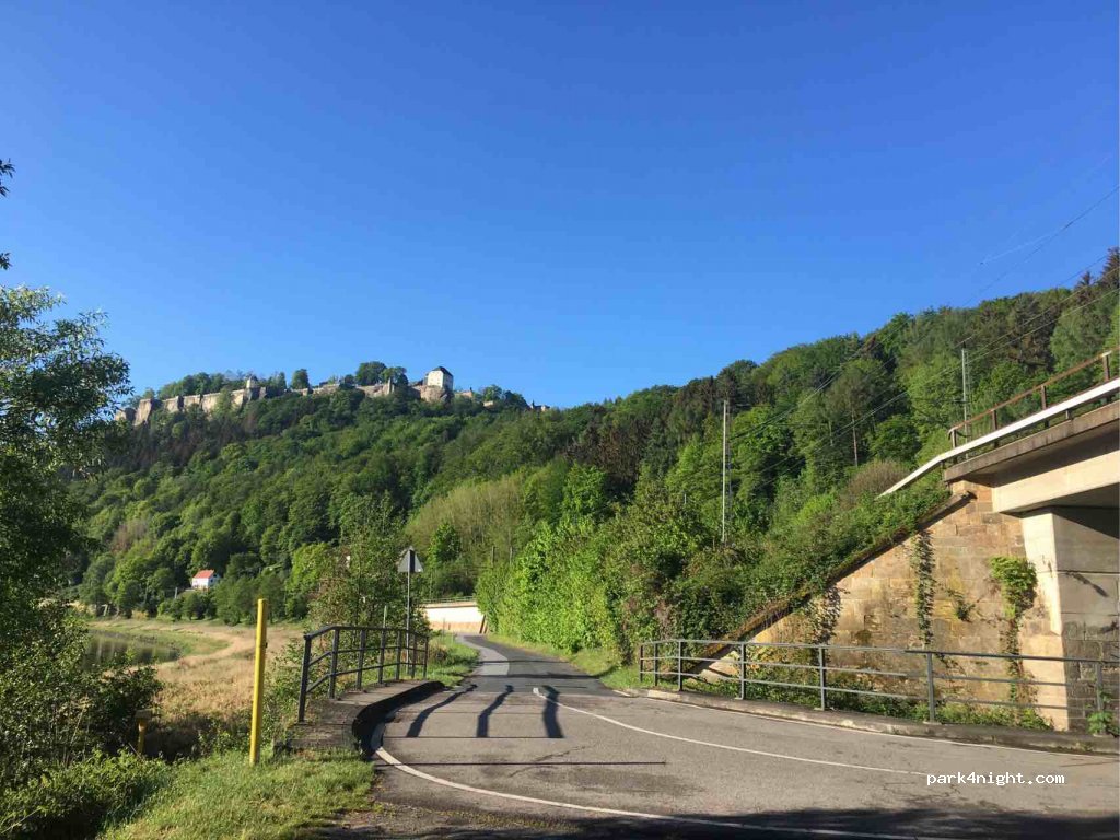 (01824) Königstein - 23 Elbhäuserweg — foto