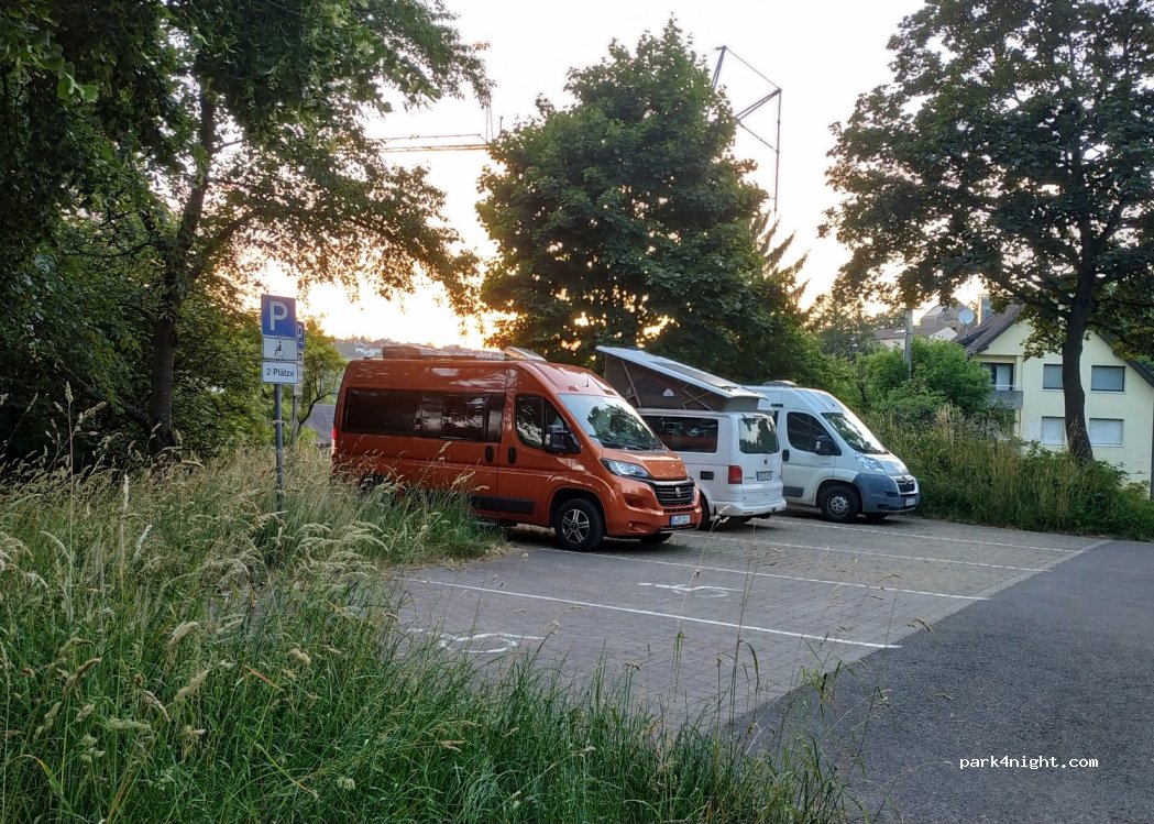 (73728) Esslingen - Schönenbergweg — foto 2