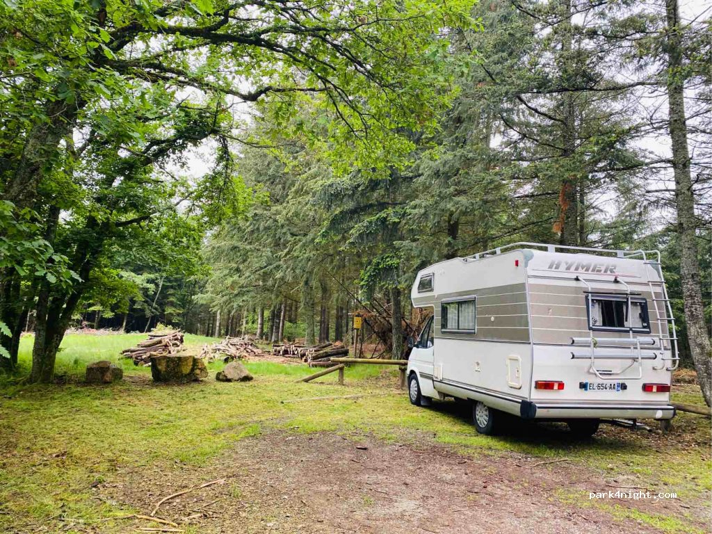 (69170) Dième - Unnamed Road — foto