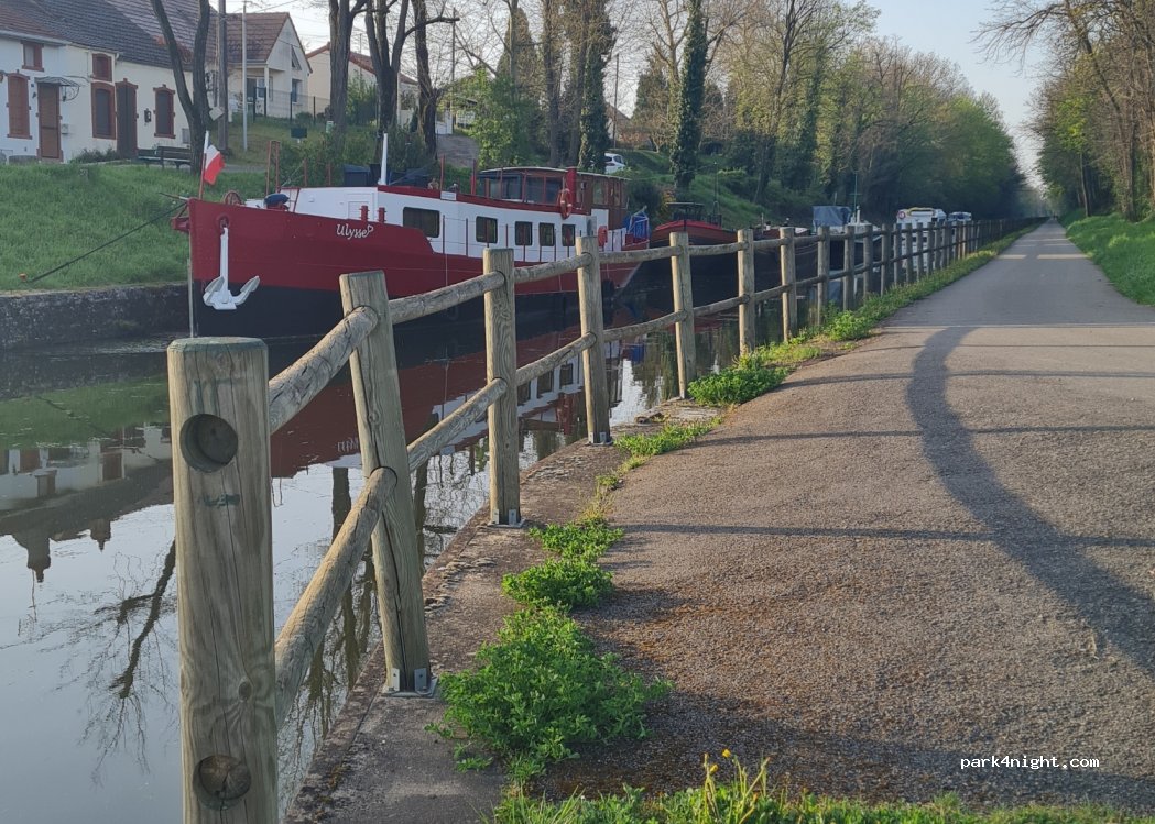 (71150) Chagny - Chemin du Déversoir — foto