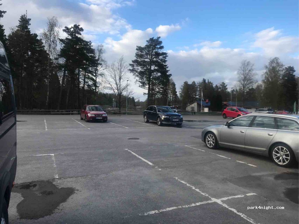 (541 33) Skövde - Alphyddevägen — foto 2