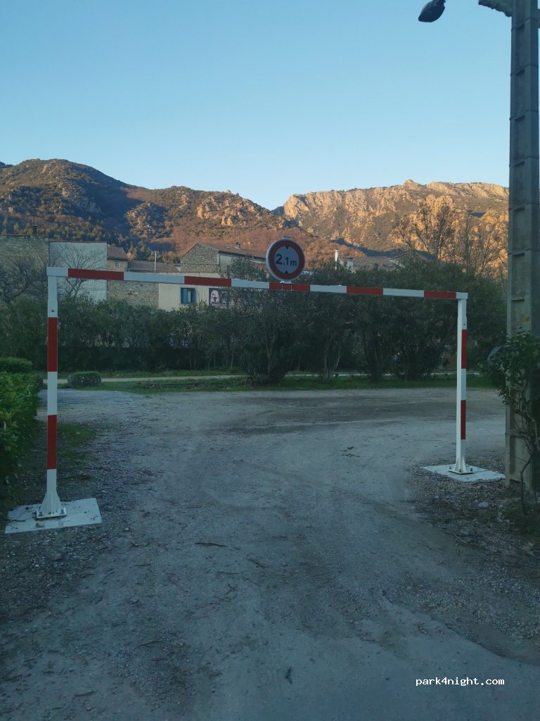 (34390) Mons - 3 Avenue de la Gare — foto 3