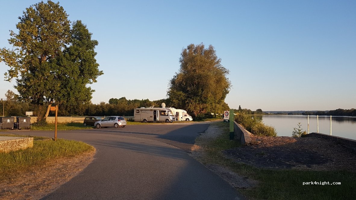 (76840) Saint-Martin-de-Boscherville - La Petite Oseraie — foto