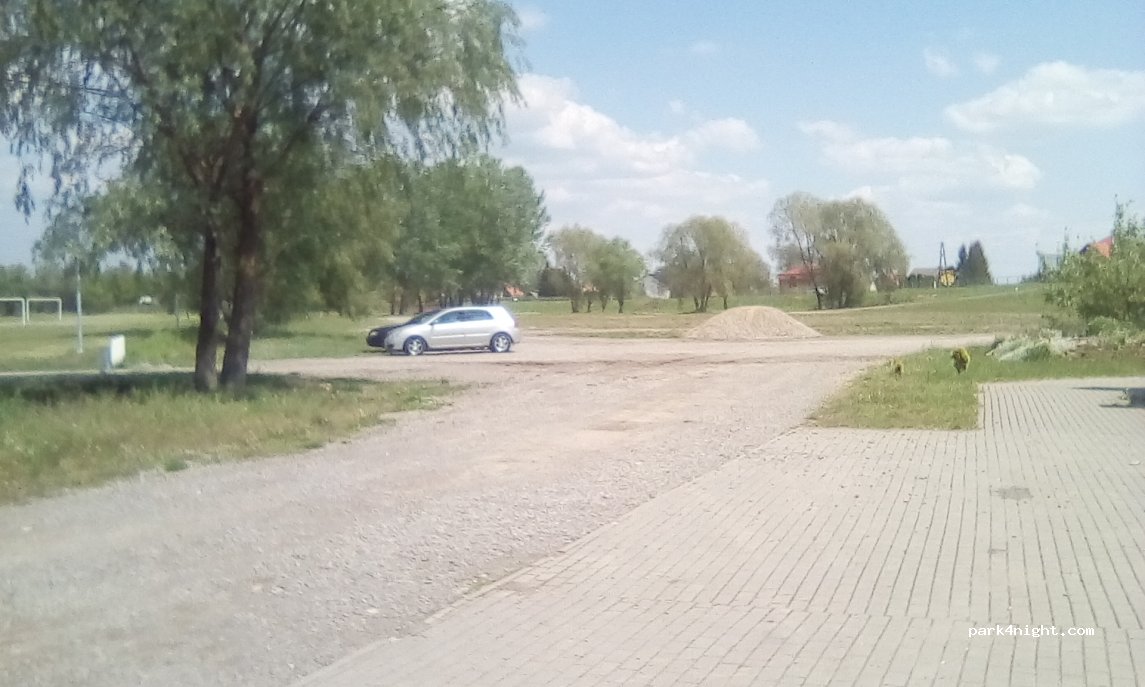 (37-550) Radymno - 456 Budowlanych — foto 3