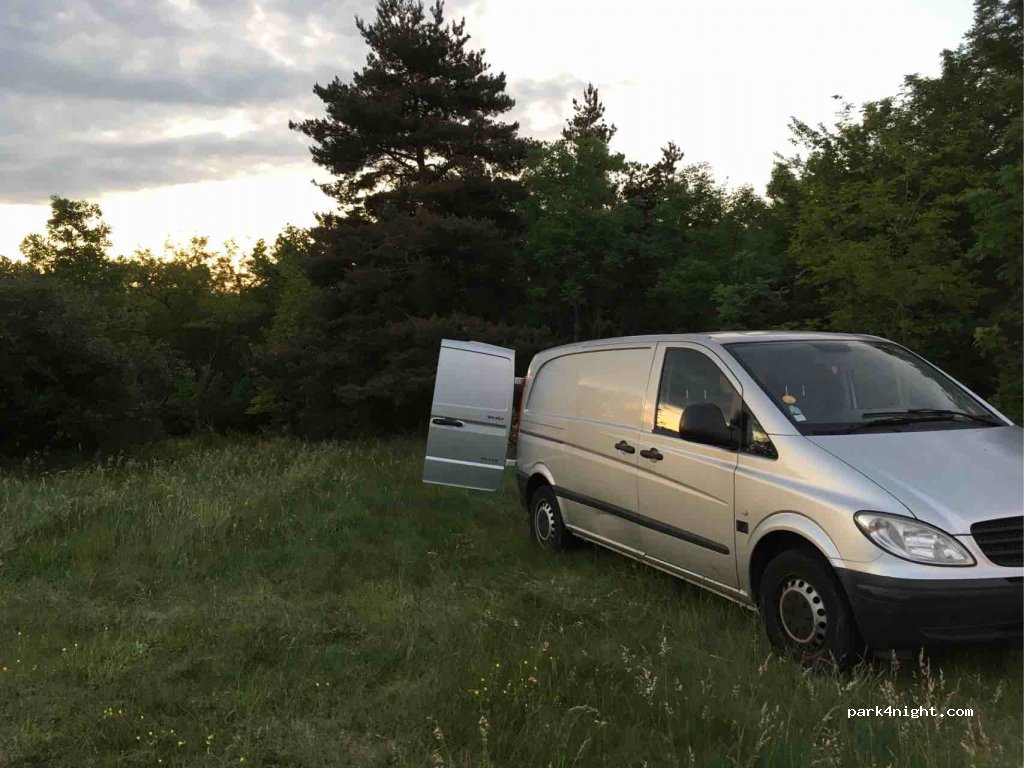 (42560) Chenereilles - Bellevue — foto