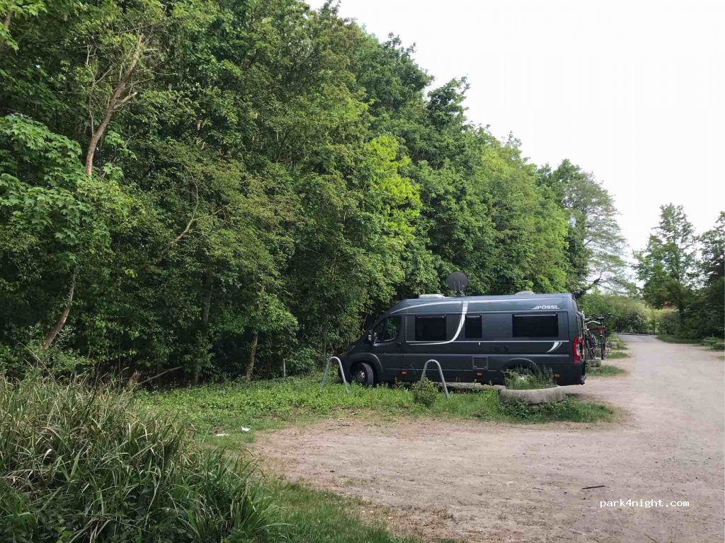 (32584) Löhne - 7 Loher Straße — foto