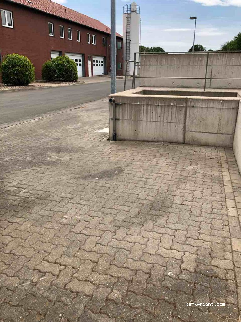 (32351) Stemwede - 2 Zur Brake — foto