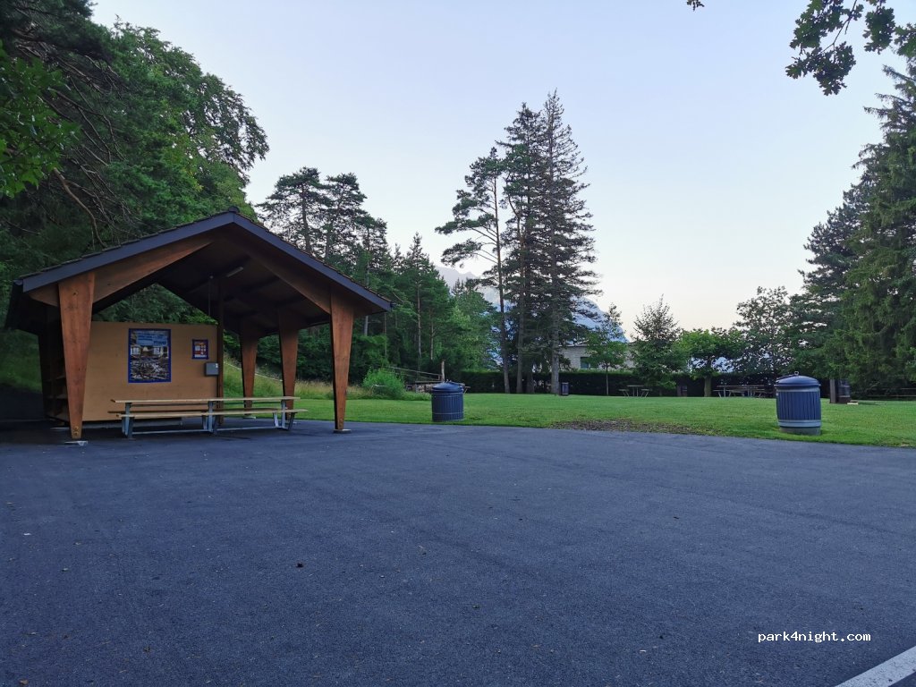 (9490) Vaduz - 20 Fürst-Johannes-Strasse — foto 2
