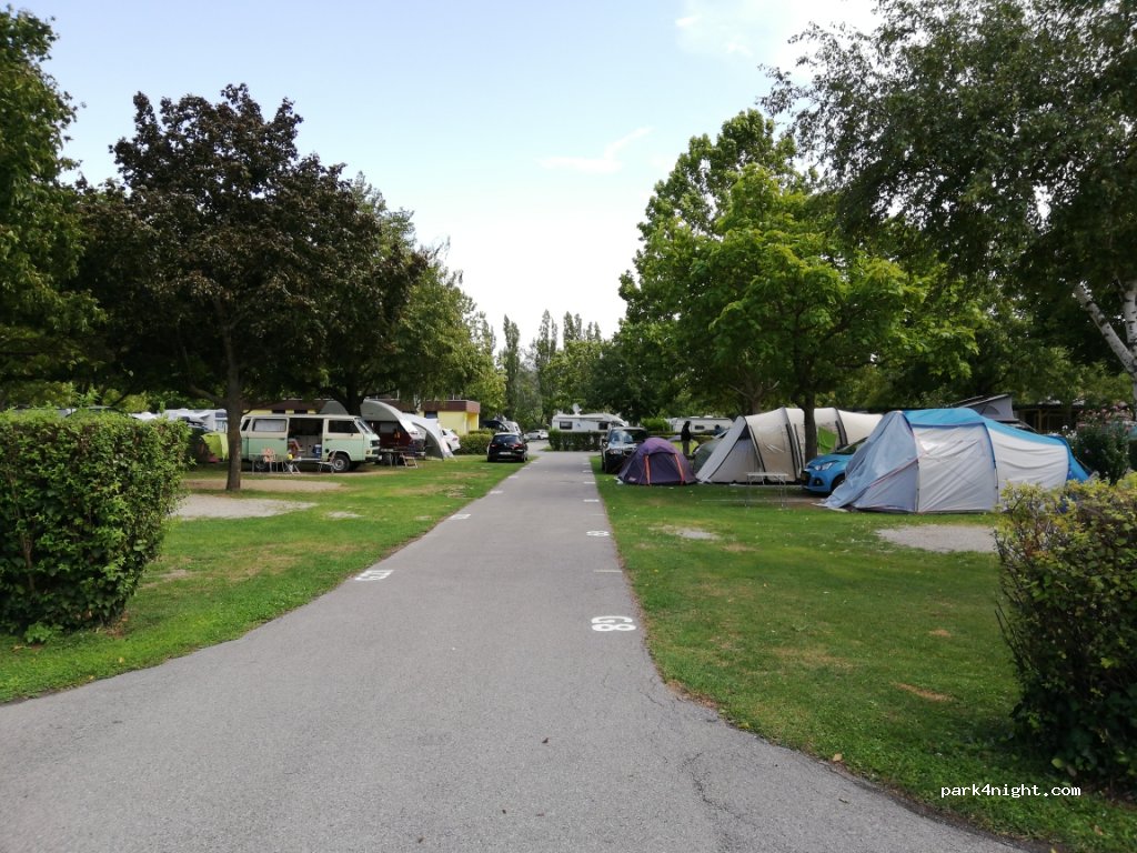 Donaupark Camping — foto
