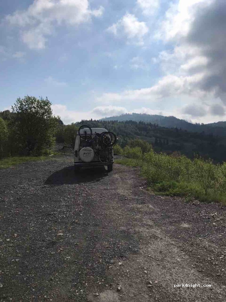 () Zakarpattia Oblast - М06 — foto