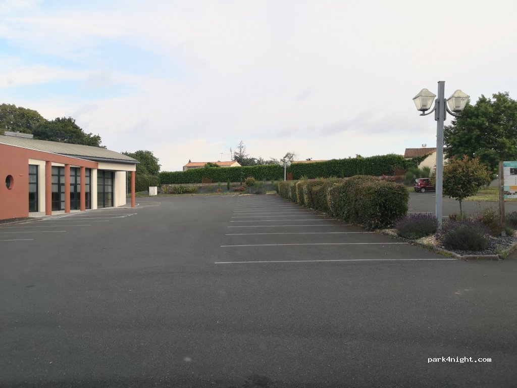 (85200) Mervent - 14 Rue de la Chalanderie — foto