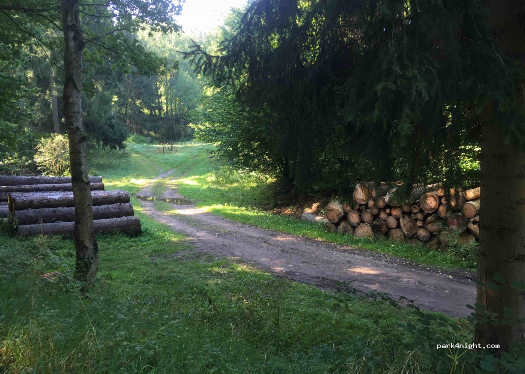 (98597) Fambach - Unnamed Road — foto 3