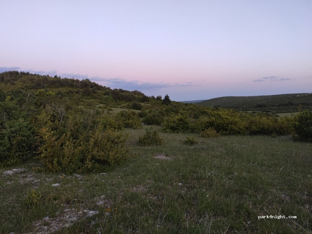 (12230) La Couvertoirade - Unnamed Road — foto 3