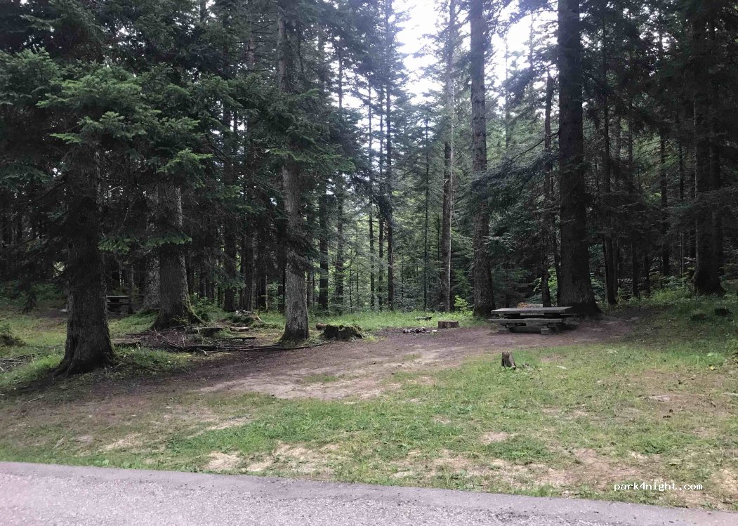 (73340) Bellecombe-en-Bauges - Unnamed Road — foto 4