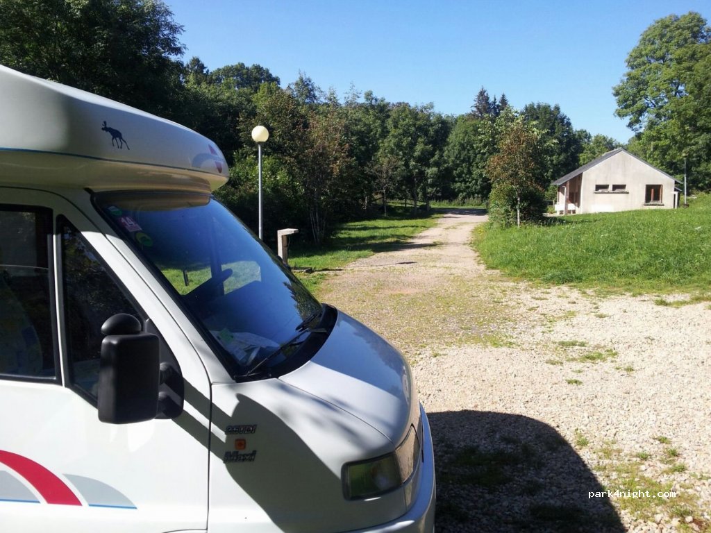 Camping Municipal Lacalm — foto