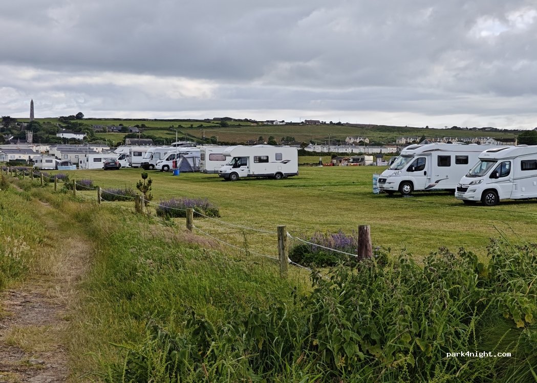 Ardmore Motorhome Park | Dick's Field — foto 4
