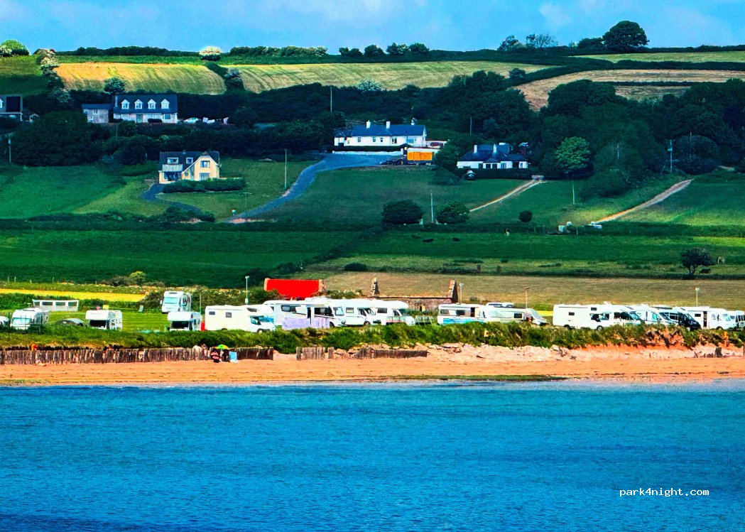 Ardmore Motorhome Park | Dick's Field — foto 5
